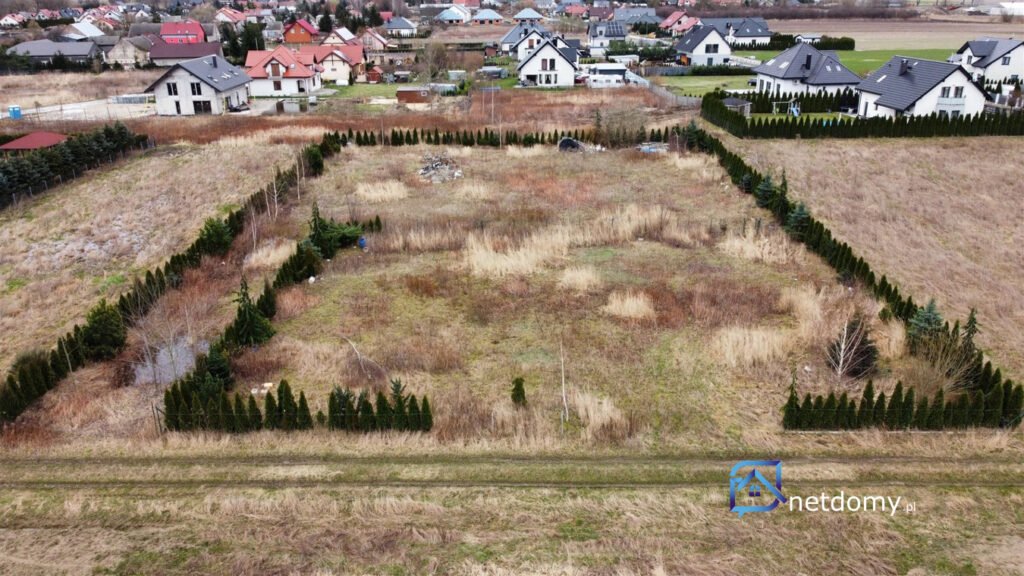 Atrakcyjna działka budowlana 2100 m² w Bielawie, ul. Jaskrowa - Działki na sprzedaż