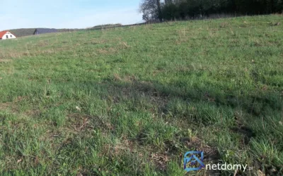 SPRZEDAM DZIAŁKĘ BUDOWLANĄ Z DOMEM – zdjęcie 2