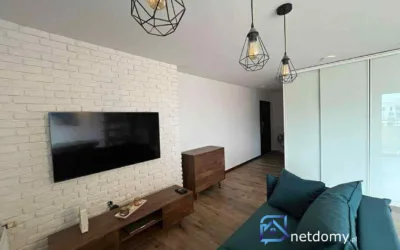Katowice Centrum – elegancka kawalerka z balkonem, 19 piętro – zdjęcie 4