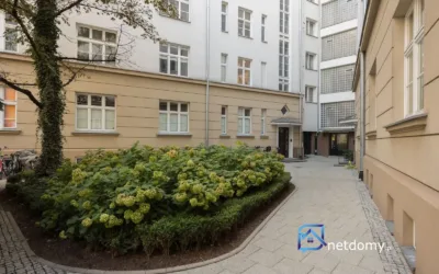 Studio z panoramicznym widokiem na park, Śródmieście Czerniakowska - Mieszkania na sprzedaż