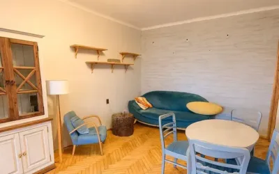 3‑pokojowe mieszkanie do remontu z balkonem, Łódź Koziny Bardowskiego - Mieszkania na sprzedaż