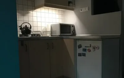 Łódź Widzew, kawalerka z komórką przy ul. Konstytucyjnej 42A - Mieszkania na sprzedaż