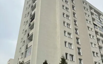 Dwupokojowe mieszkanie z balkonem do aranżacji, Praga-Północ Łomżyńska - Mieszkania na sprzedaż