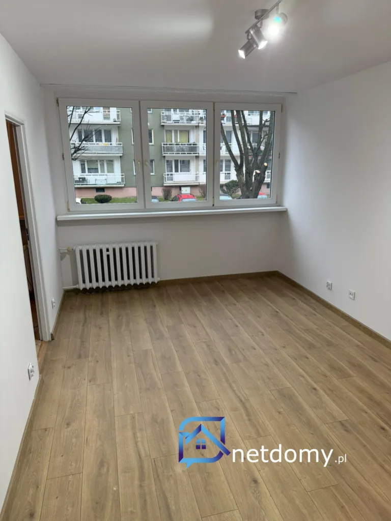 Posiadam kawalerkę w Żarowie na Osiedlu Piastów do wynajęcia - Mieszkania na sprzedaż