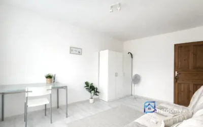 4 pokoje Szczecin centrum Kołłątaja balkon inwestycyjne mieszkanie - Mieszkania na sprzedaż