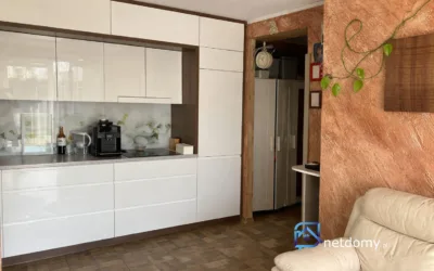 Borkowo : 4 pokoje + 136 m2 ogródek + 10 m2 piwnica ! alarm, kamery – zdjęcie 4