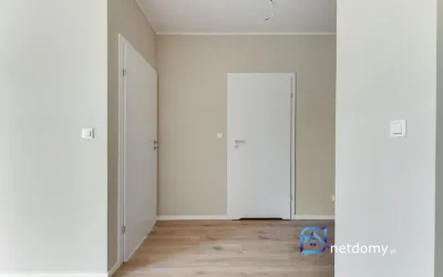 Kompaktowe 2‑pokojowe mieszkanie 32 m² z balkonem – Targówek - Mieszkania na sprzedaż