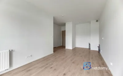 Kompaktowe 2‑pokojowe mieszkanie 32 m² z balkonem – Targówek - Mieszkania na sprzedaż