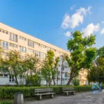3-pokojowe mieszkanie do remontu Wrocław Borek ulica Sokola - Mieszkania na sprzedaż