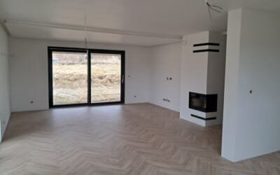 Dom , Nowy . Piękna okolica / Bez posredników - Nieruchomości ogłoszenia