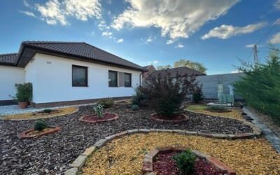 Nowoczesny dom parterowy w Domasławiu – 120 m², działka 16 arów - Nieruchomości ogłoszenia