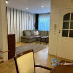 Skrajny szeregowiec 136 m² w Ursus Gołąbki – 5 pokoi, ogród, 4 miejsca parkingowe - Netdomy
