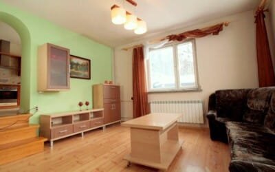 Dom wolnostojący Krzesinki, Nowe Miasto, duża działka 9a - Nieruchomości ogłoszenia