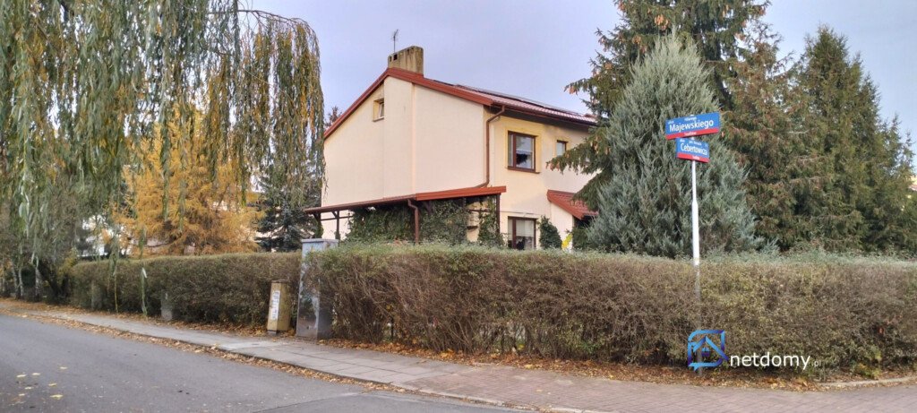 Dom szeregowy z garażem i ogrodem - Łódź Bałuty ul. Cebertowicza - Netdomy