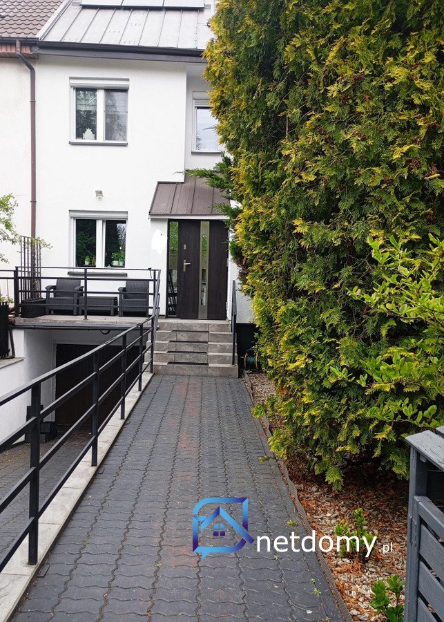 Nowoczesny szeregowy dom 218 m² z podwójnym garażem – Bydgoszcz Fordon - Netdomy
