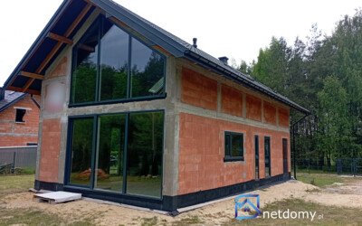 Dom w Las Winiarski koło Buska-Zdroju – zdjęcie 2