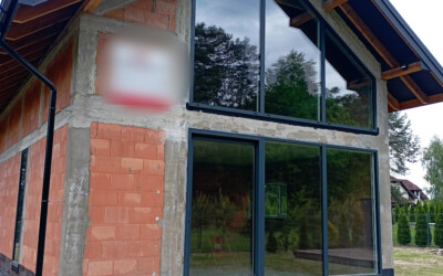 Dom w Las Winiarski koło Buska-Zdroju - Netdomy