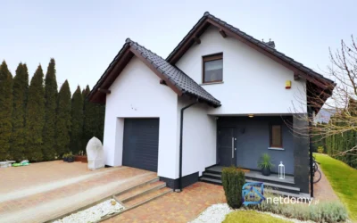 Atrakcyjny dom wolnostojący 135,61 m² z garażem i ogrodem w Skórzewie - Netdomy
