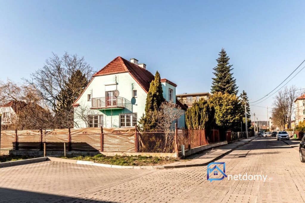 Przestronny dom wolnostojący 280 m² z ogrodem i garażem – Gdynia Chylonia - Netdomy