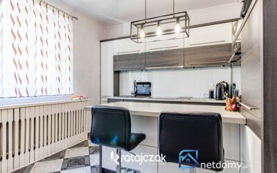 Dom z ogrodem i garażem – Gdynia Demptowska 215 m², 4 kondygnacje - Netdomy