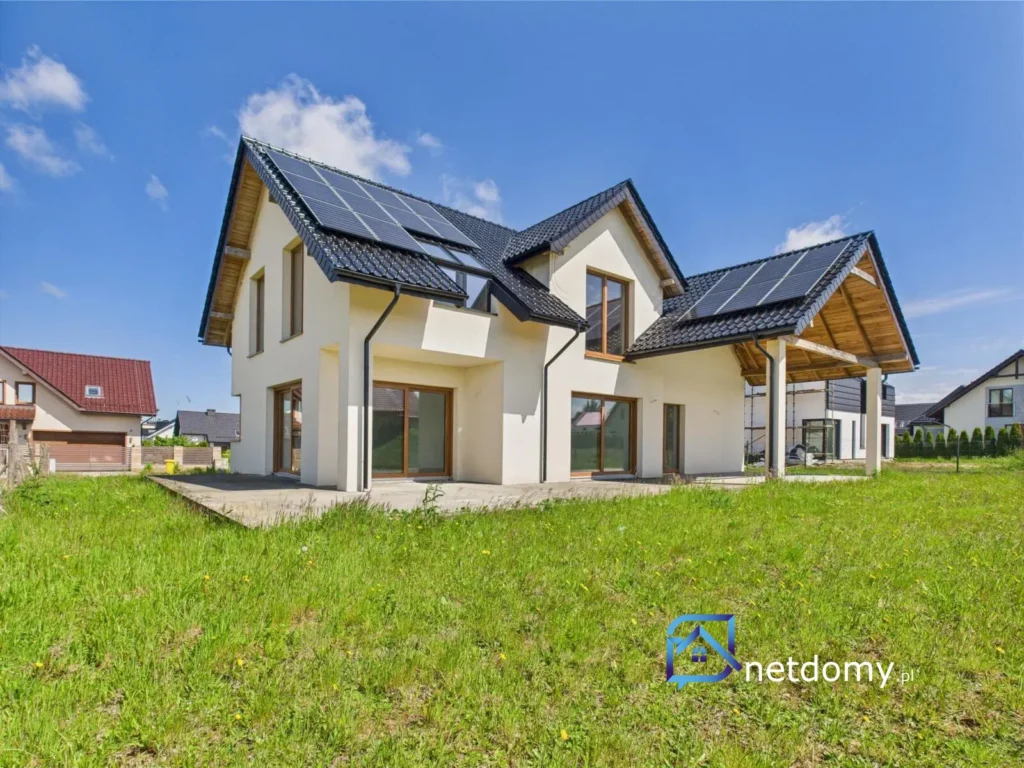 Energooszczędny dom wolnostojący w Żelistrzewie – 255 m², działka 1275 m² - Netdomy