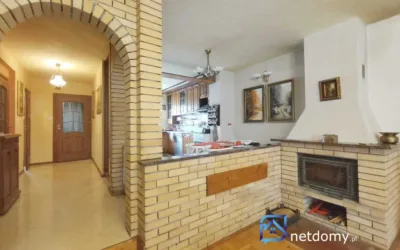 Szeregowiec 210 m² Radom (Halinów), ul. Lazurowa – 5 pokoi, garaż, ogród - Netdomy