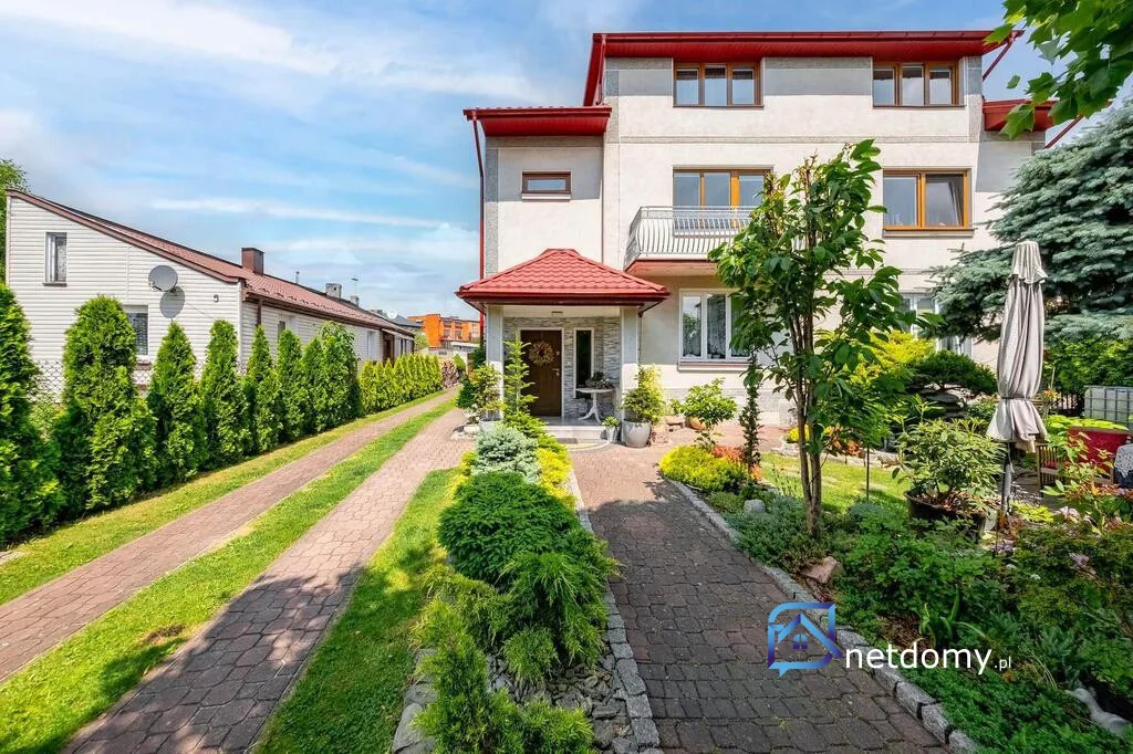 Dom 220 m² Radom (Idalin), ul. Gałczyńskiego – po remoncie, 5 pokoi - Netdomy