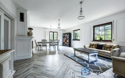 Przestronny dom 379 m² z dużą działką – Toruń, ul. Przelot - Netdomy