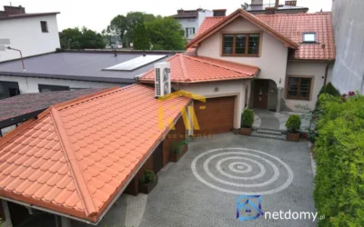 Przestronny dom z garażem i ogrodem, Radom Kaptur 170 m² - Netdomy