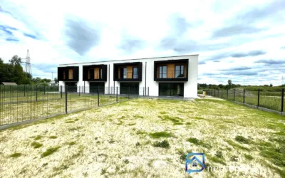 Nowoczesny segment skrajny Kielce Nowy Folwark 125 m² z ogrodem - Netdomy