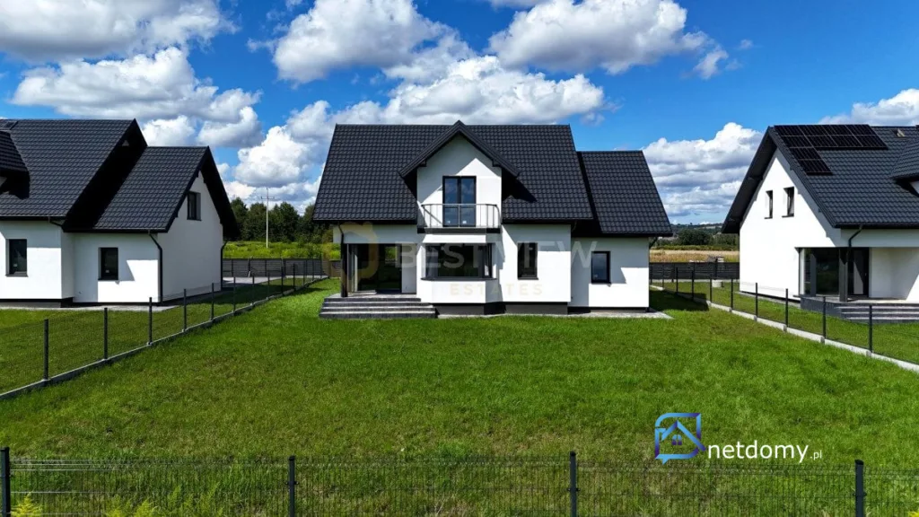 Nowy dom wolnostojący Kielce 214 m2 – stan deweloperski z dużą działką - Netdomy