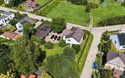 Gliwice Żerniki, ul. Śniadeckich – komfortowy dom wolnostojący 250 m², duża działka 1929 m², garaż 160 m² - Netdomy