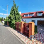 Płock, Zielony Jar – segment 225 m², 9 pokoi, garaż i ogród, ul. Dywizjonu 303, działka 396 m² - Netdomy