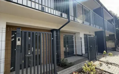 Łódź Bałuty‑Doły, Bystrzycka — szereg 113 m² z pompą ciepła, ogrodem 261 m² i tarasem - Netdomy