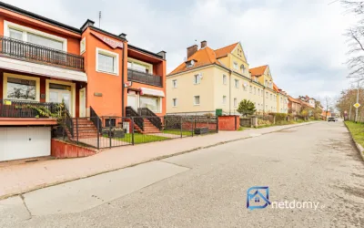 Elbląg, ul. Krakusa – dom z częścią usługową 220,6 m² + dwa lokale 70/90 m², działka 451 m² - Netdomy