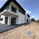 Rzeszów, Łowiecka – bliźniak 108 m², 4 pokoje, działka 2 a, stan surowy zamknięty - Netdomy