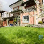 Elbląg, Bażantarnia – dom 246,81 m² z tarasami i poddaszem, ul. Formierzy 18 - Netdomy