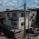 Płock, ul. Zalewskiego – bliźniak 150 m² z 2 garażami i piwnicą, działka 270 m² - Netdomy