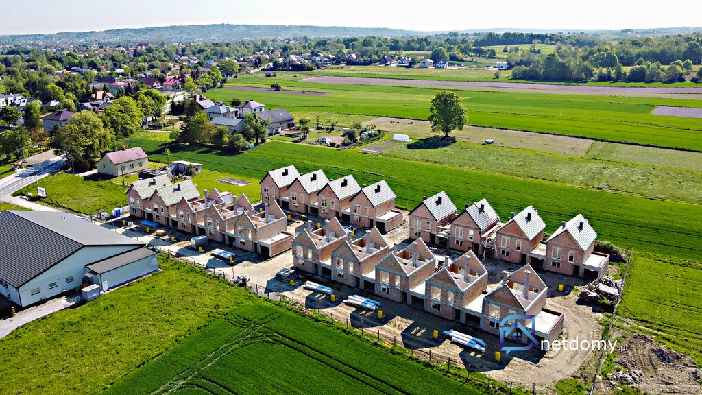 Rzeszów Budziwój – środkowy segment 124,85 m² z garażem i ogrodem, stan deweloperski 2025 - Netdomy