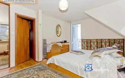 Warszawa, Mokotów – segment narożny 212 m² z garażem na 2 auta i fotowoltaiką, ul. Pod Kopcem - Netdomy