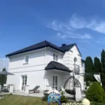 Przezmark k. Elbląga – rezydencja 222 m² z kortem tenisowym i garażem na 2 auta, działka 1 821 m² (2012 r.) - Netdomy