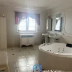 Przezmark k. Elbląga – rezydencja 222 m² z kortem tenisowym i garażem na 2 auta, działka 1 821 m² (2012 r.) - Netdomy