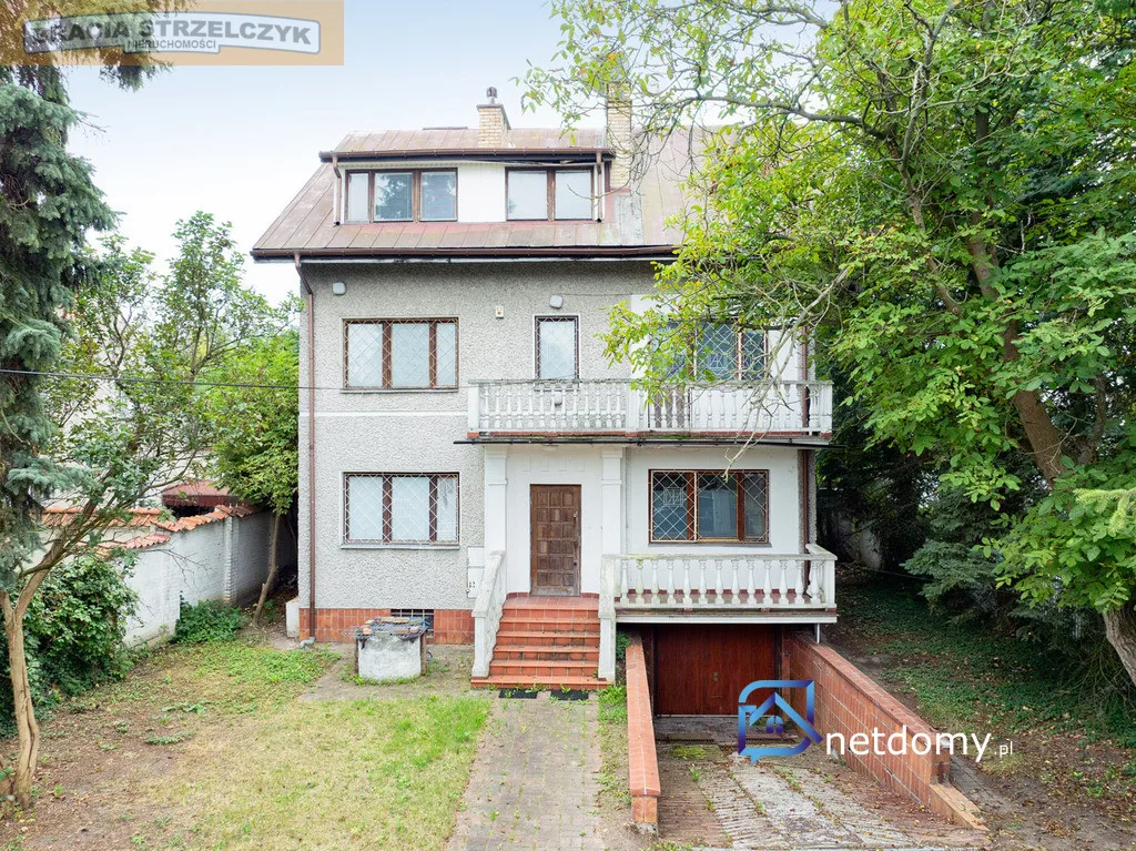 Warszawa, Ursynów – dom wolnostojący 424,85 m² na działce 828 m², 9 pokoi, ul. Żołny – do kapitalnego remontu - Netdomy