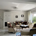 Przezmark k. Elbląga – rezydencja 222 m² z kortem tenisowym i garażem na 2 auta, działka 1 821 m² (2012 r.) - Netdomy