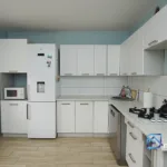 Płock, Łowicka 9 – dom 140 m² po rozbudowie, 6 pokoi, 2 garaże, działka 497 m² - Netdomy