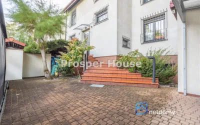 Warszawa, Bemowo – skrajny segment 310 m² z 2 garażami, piwnicą i ogrodem, działka 380 m² - Netdomy