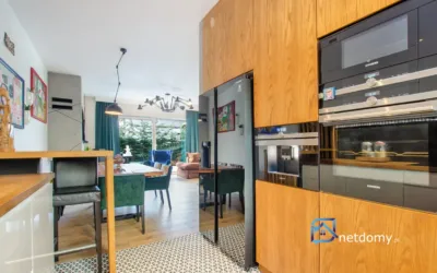 Dom na sprzedaż Warszawa Międzylesie 200 m2 6 pokoi sauna fotowoltaika - Netdomy