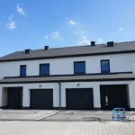 Nowoczesny dom bliźniak 134 m2 z ogrodem i garażem Myślenice Polanka - Netdomy