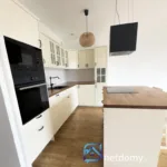 Nowoczesny bliźniak z garażem i ogrodem Kraków Skotniki 123,53 m2 - Netdomy