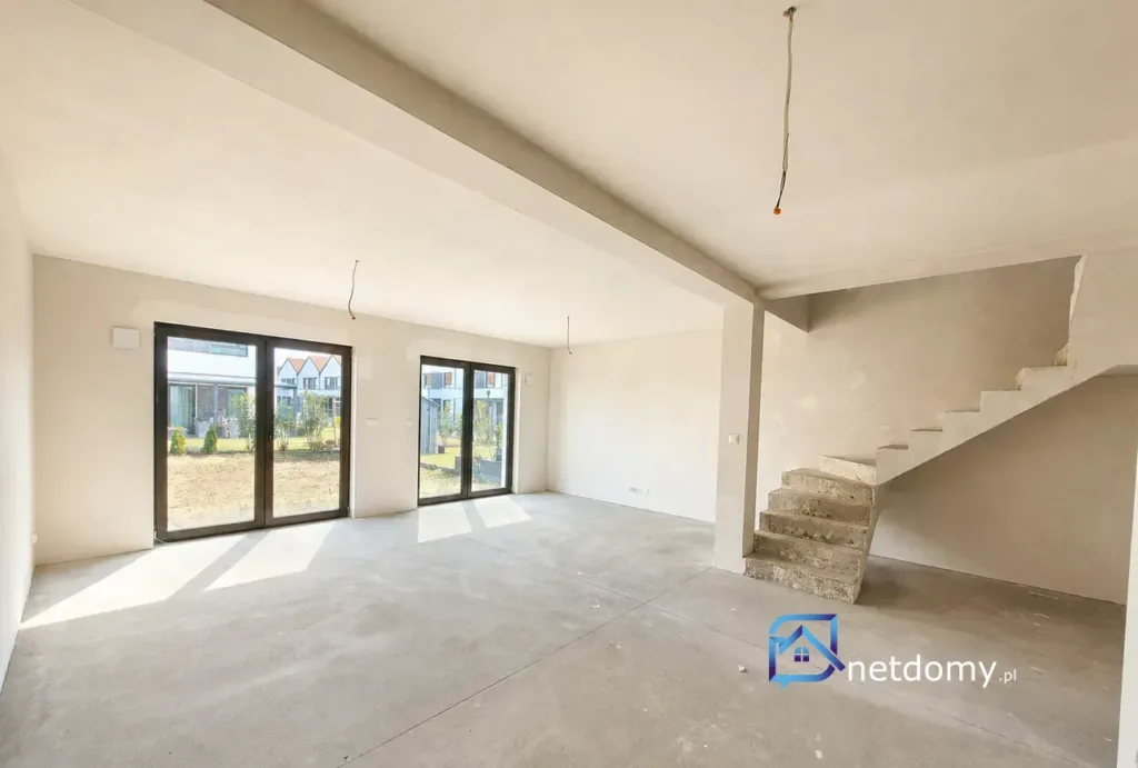 Dom z ogrodem 136 m² Klecina – gotowy bliźniak pod klucz - Netdomy